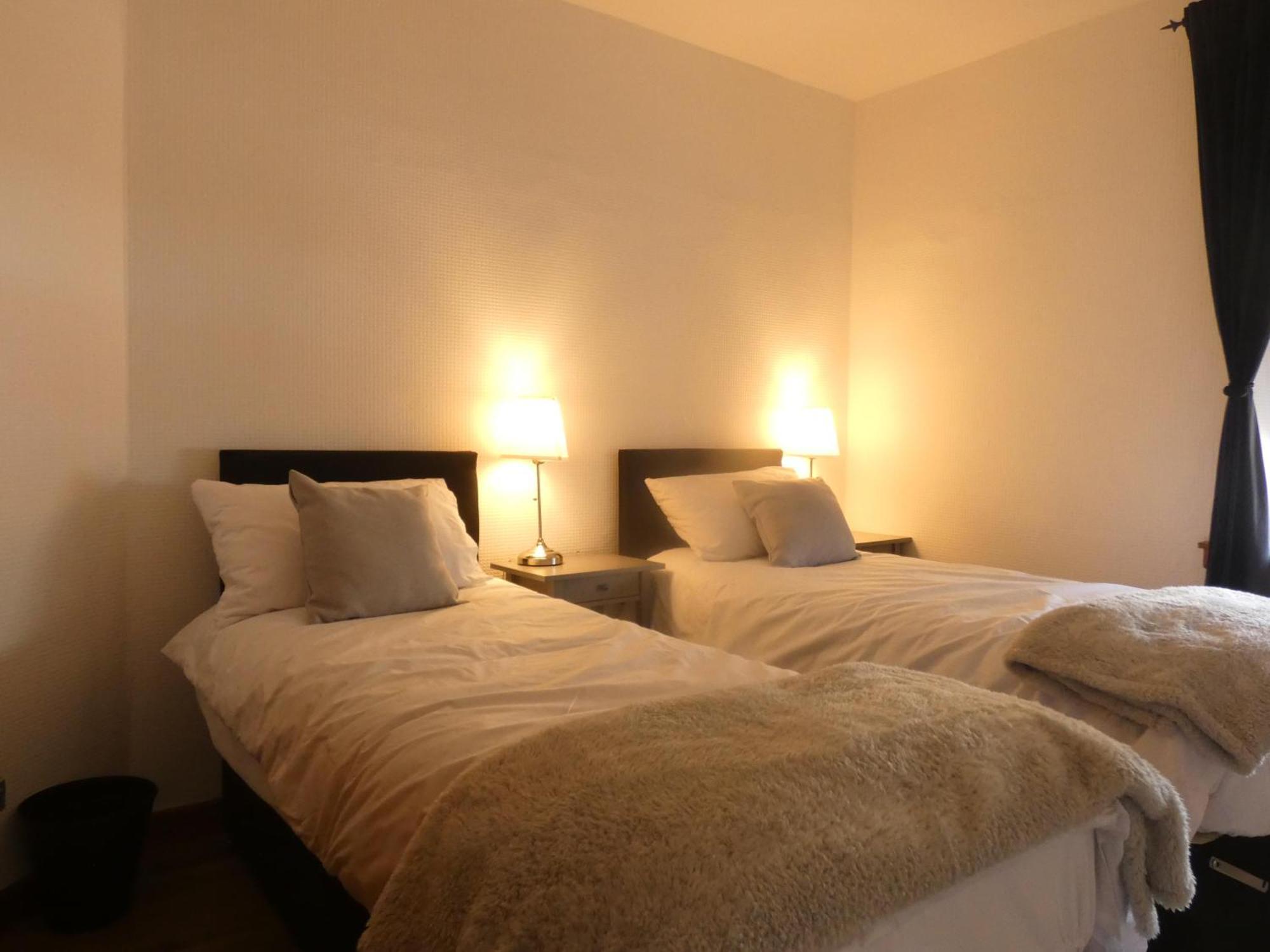 Central 2-Bed Flat In Edimburgo Exterior foto